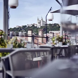 Maison No - Et Rooftop Hotel